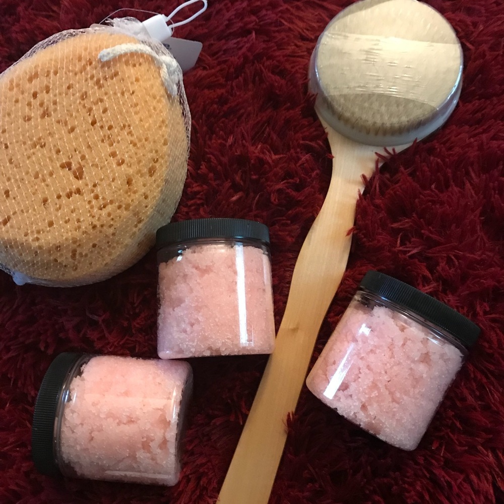 Body Butter - Picture 5 of 8